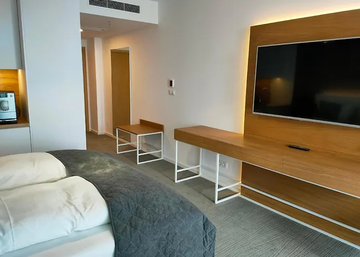 309 Natalie Seaside Park Apartment *