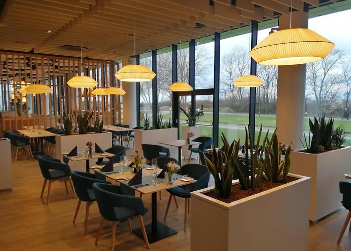 309 Natalie Seaside Park *